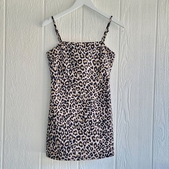 Pull&Bear Cheetah Mini Dress - Picture 1 of 3